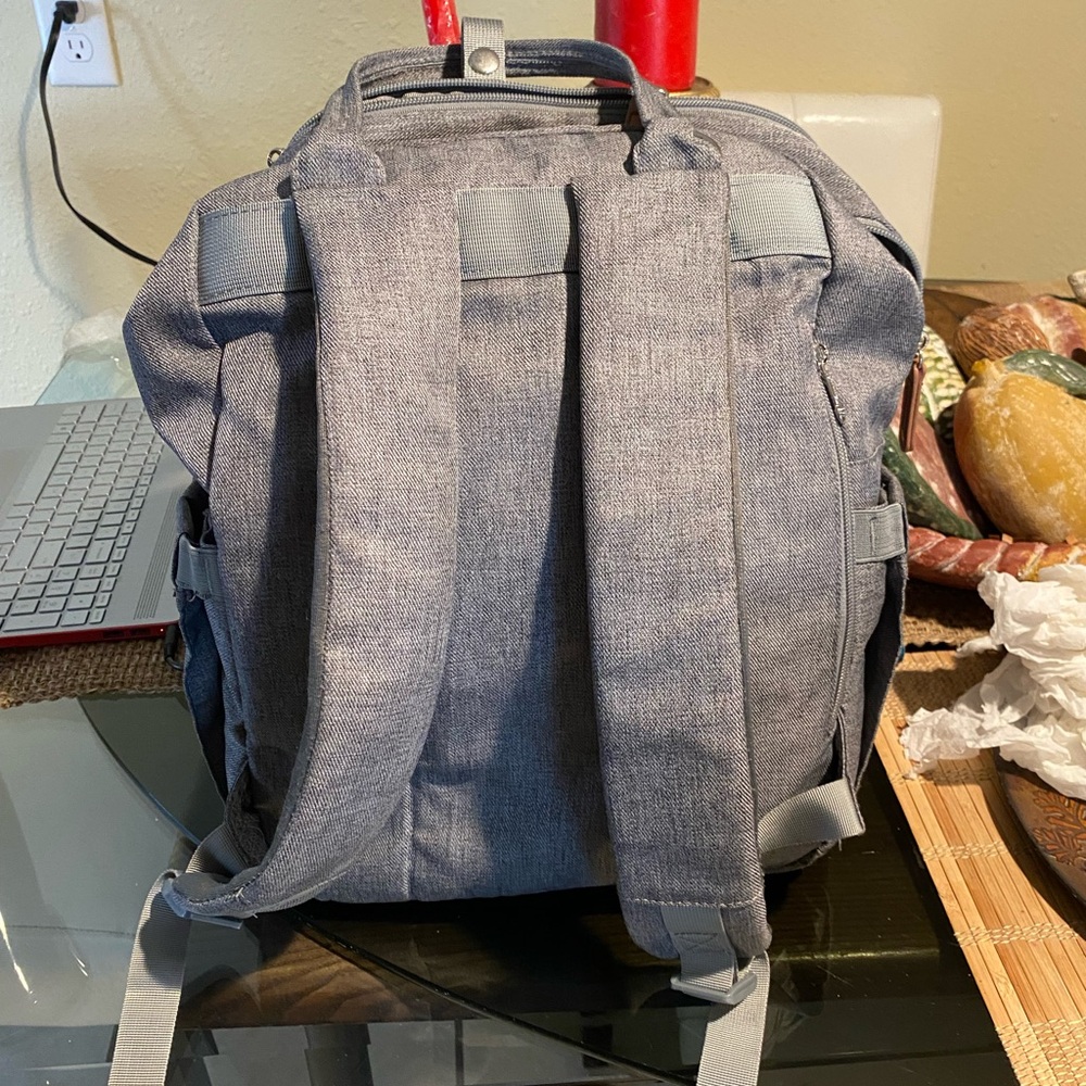 Ruvalino Diaper Bag Backpack. Excellent condition. Great quality.